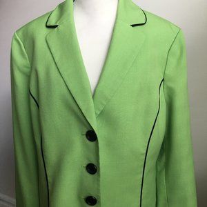 Le Suit
